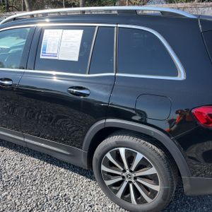 MERCEDES-BENZ GLB - 5