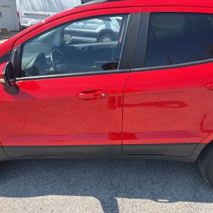 FORD ECOSPORT SE - 4