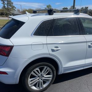 AUDI Q5 PREMIUM PLUS - 9