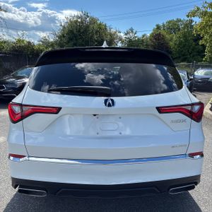 2023 Acura MDX SH-AWD photo 7