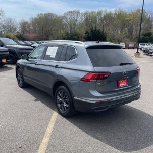 VOLKSWAGEN TIGUAN SE 4MOTION - 5