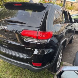 2017 JEEP GRAND CHEROKEE LAREDO — фото 8