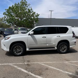 LEXUS GX 460 LUXURY - 3
