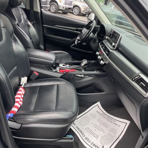 صورة 33 لـ 2020 KIA TELLURIDE S