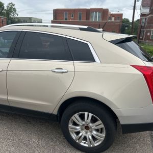 صورة 6 لـ 2011 Cadillac SRX LUXURY COLLECTION
