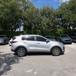 KIA SPORTAGE EX - 10