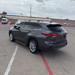 TOYOTA HIGHLANDER LIMITED - 5