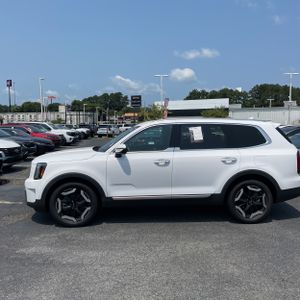 2023 KIA TELLURIDE S — фото 3