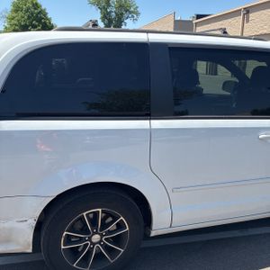 DODGE GRAND CARAVAN GT - 9