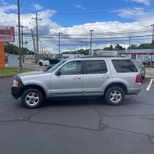 FORD EXPLORER XLT - 3