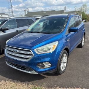 FORD ESCAPE SE - 1