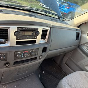صورة مصغرة 57 لـ 2008 Dodge RAM 1500 SLT