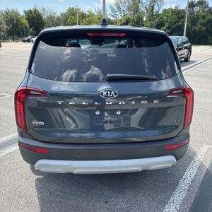 2020 KIA TELLURIDE LX photo 7
