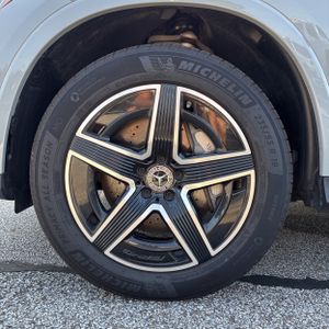 2025 Mercedes-BENZ GLC thumbnail 17