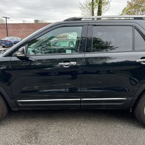 FORD EXPLORER LIMITED - 4