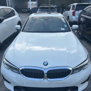 صورة 11 لـ 2021 BMW 3 SERIES 330I