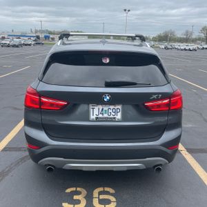 BMW X1 XDRIVE28I - 7