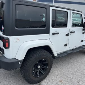 JEEP WRANGLER UNLIMITED SAHARA - 9
