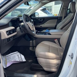2023 Lincoln AVIATOR RESERVE — миниатюра 27