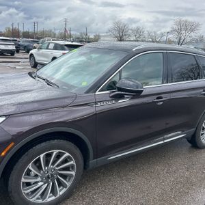 LINCOLN CORSAIR RESERVE - 2