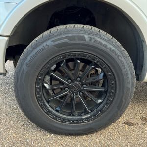 2011 FORD F-150 PLATINUM 照片 17