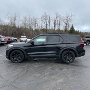 FORD EXPLORER ST-LINE - 3