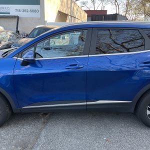 KIA SPORTAGE EX - 3