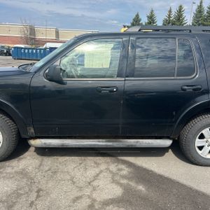 FORD EXPLORER XLT - 3