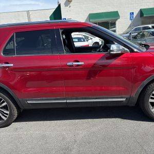 FORD EXPLORER PLATINUM - 9