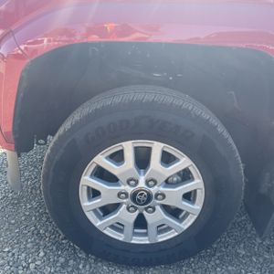 صورة مصغرة 17 لـ 2025 Toyota TACOMA SR5