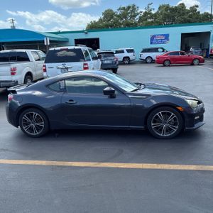 SUBARU BRZ PREMIUM - 10