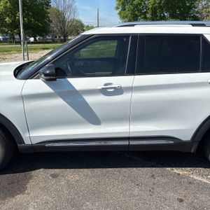 FORD EXPLORER LIMITED - 4