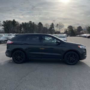 Ford Edge SE - 10