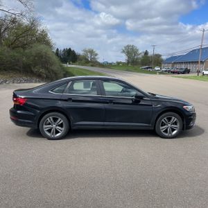 VOLKSWAGEN JETTA R-LINE - 10