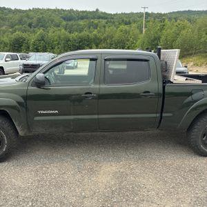 2014 Toyota TACOMA V6 photo 4