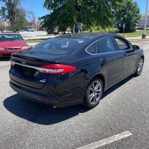 FORD FUSION SE - 8