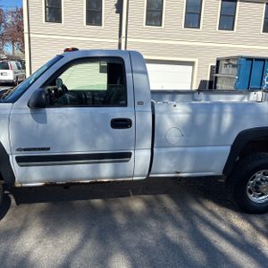 CHEVROLET SILVERADO 2500HD WORK TRUCK - 4