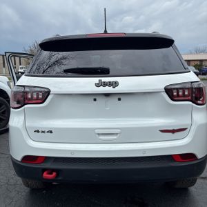 JEEP COMPASS TRAILHAWK 4X4 - 6