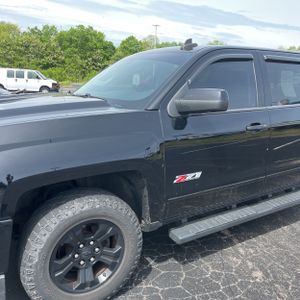 CHEVROLET SILVERADO 1500 - 2