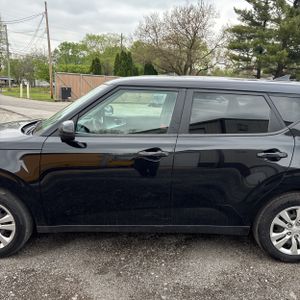 KIA SOUL LX - 4
