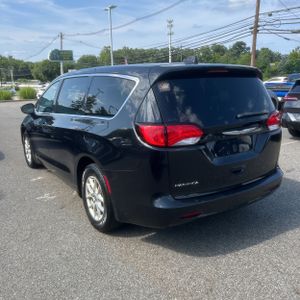 2017 Chrysler PACIFICA TOURING — фото 5