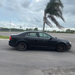FORD FUSION SE - 10