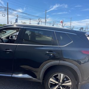 صورة 6 لـ 2021 Nissan ROGUE SL