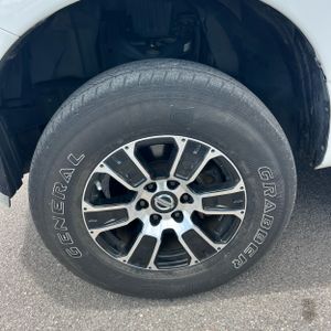 2021 Nissan TITAN SV — миниатюра 17
