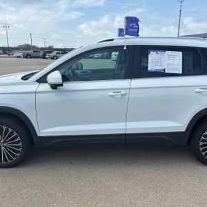 VOLKSWAGEN TAOS SE - 3