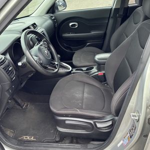 2017 KIA SOUL BASE — миниатюра 32