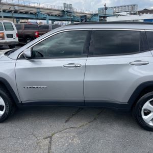 JEEP COMPASS LATITUDE - 4