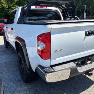 2018 Toyota TUNDRA SR5 照片 6