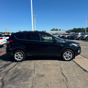 2018 FORD ESCAPE SE 照片 10