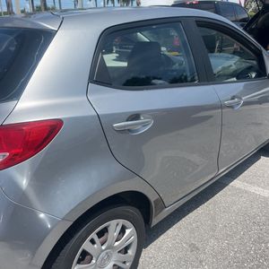 2013 Mazda MAZDA2 SPORT — миниатюра 56